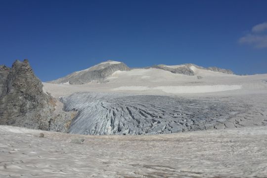 Panorama del ghiacciaio dell'Adamello