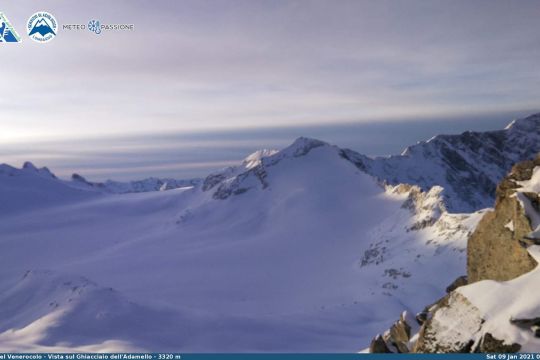Immagine del ghiacciaio dalla webcam del Passo Venerocolo
